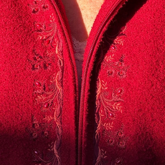 MFABoston Coat - Picture 4 of 9